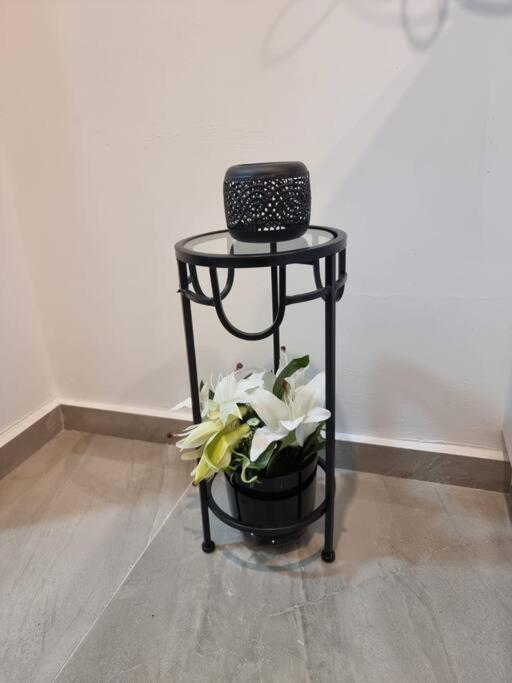 Appartement דירת זוּגַג מפנקת עם מרפסת משגעת ונוף למפרץ. Eilat